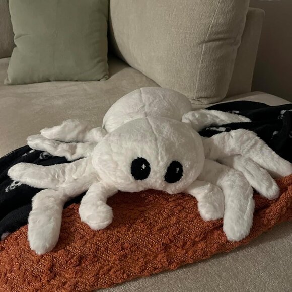 Happy Halloween Throw Pillow Faux Fur Tarantula Shaped Halloween Pillow - Picture 2 of 9